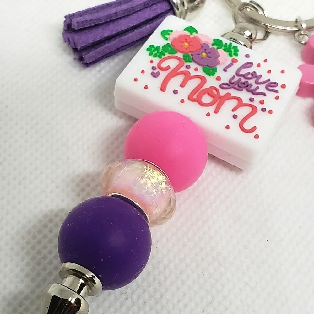 Handmade Silicone Focal Beaded I Love You Mom Keychain